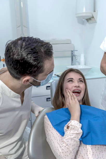 Best Emergency Wisdom Teeth Removal in Center Line, MI